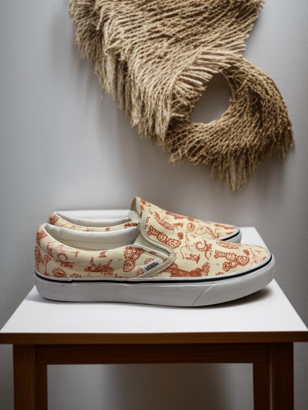 Vans Cream Slip-On sneakers size 11 shoes new